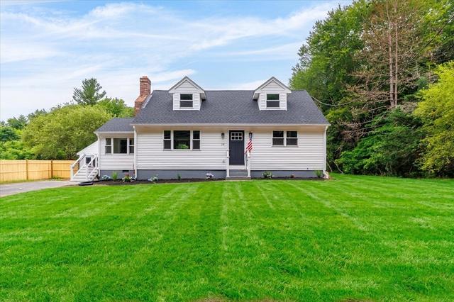 18 Ramshorn Rd, Charlton, MA 01507
