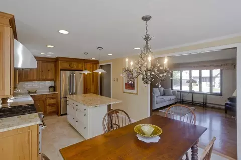 9 Dowds Ln, Chicopee, MA 01020 photo 6
