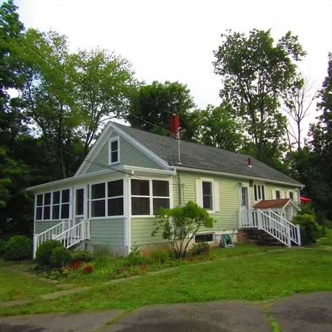 465 Spring St, Leeds, MA 01053