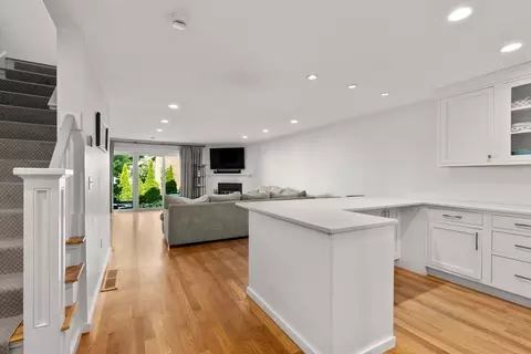 Kitchen - 26 Denmark Ln #26, Needham, MA 02492 photo 1 of 5