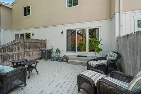 Exterior - 26 Denmark Ln #26, Needham, MA 02492 photo 4 of 10