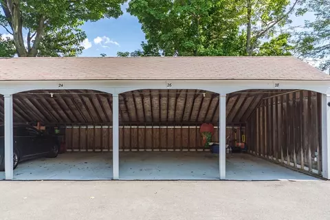 Exterior - 26 Denmark Ln #26, Needham, MA 02492 photo 7 of 10