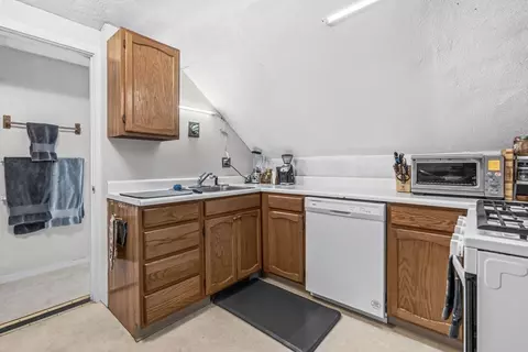 12 Johnson Ave, Easthampton, MA 01027 photo 27