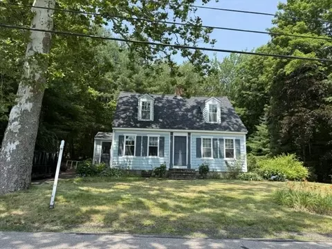 1592 Elm St, Dighton, MA 02715