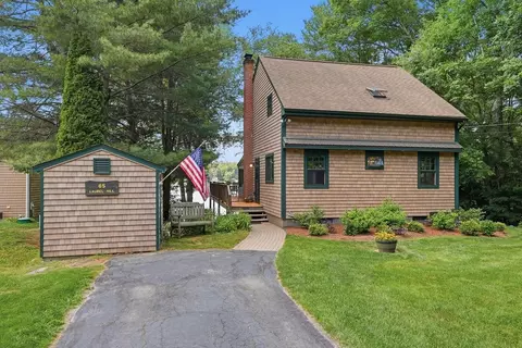 65 Laurel Hill Rd, Woodstock, CT 06281