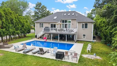 19 Forestview Dr, Fairhaven, MA 02719 photo 29