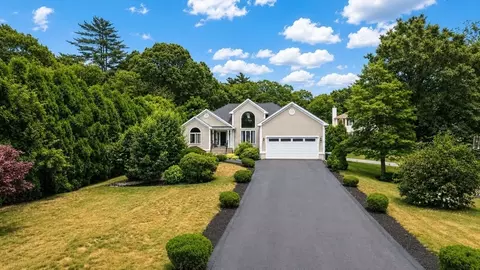 19 Forestview Dr, Fairhaven, MA 02719