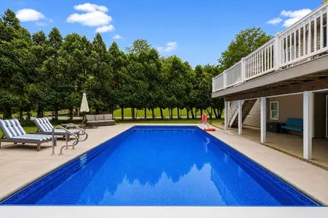 19 Forestview Dr, Fairhaven, MA 02719 photo 25