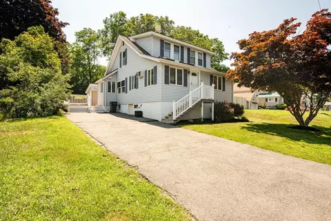 510 W Lowell Ave, Haverhill, MA 01832