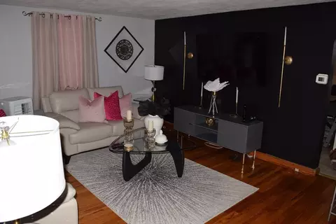 Living - 43 Barton St, Springfield, MA 01104 photo 1 of 2