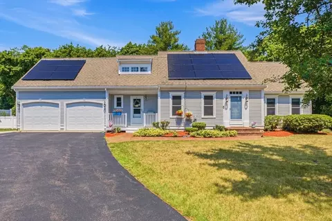 45 Cobblestone Ln, Weymouth, MA 02190