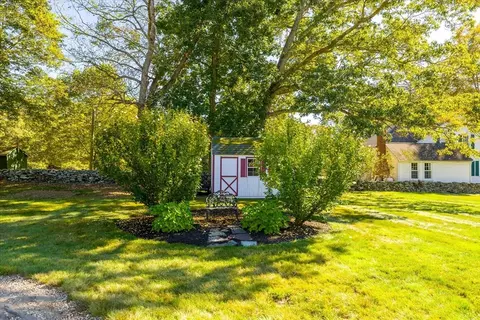 1 Maple Ln, Thompson, CT 06277 photo 6