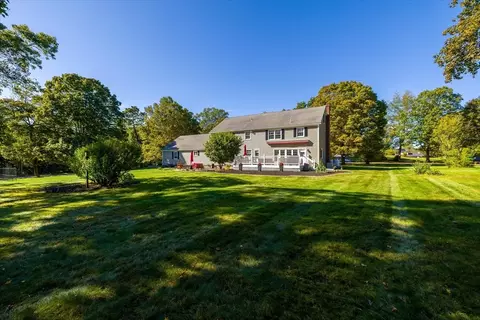 1 Maple Ln, Thompson, CT 06277 photo 2