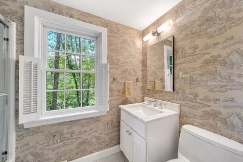 Bath - 44 Old Rd, Weston, MA 02493 photo 3 of 3