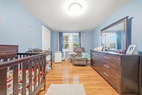 Bedroom - 26 Hough Rd, Sutton, MA 01590 photo 2 of 3