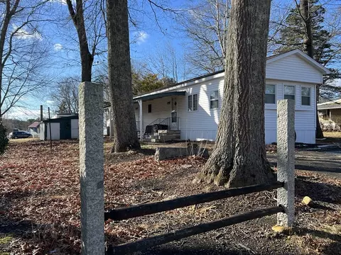 6 Stagecoach Dr, Brookfield, MA 01506 photo 2