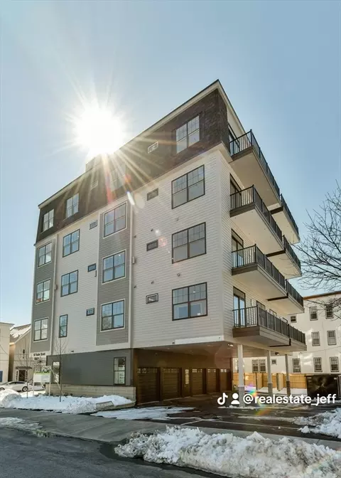 87 Parker St #403, Chelsea, MA 02150