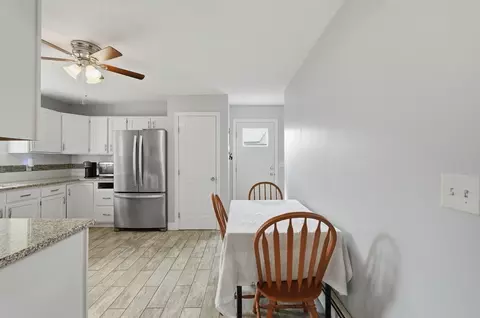 134 Hathaway Commons Rd, Fall River, MA 02720 photo 9