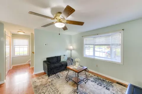 39 Ledgecrest Dr, Worcester, MA 01603 photo 6