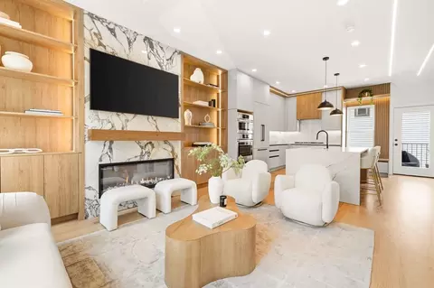 39 G St, Boston, MA 02127