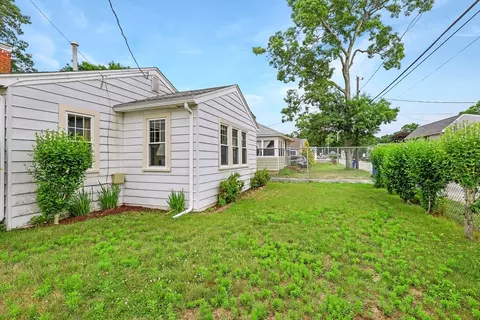 17 Swift Ave, Wareham, MA 02571 photo 24