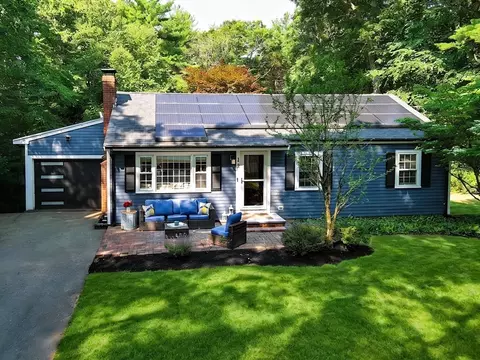 12 Randall St, Easton, MA 02356