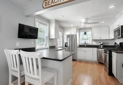 9 G St, Hull, MA 02045 photo 12
