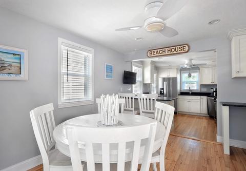 9 G St, Hull, MA 02045 photo 16