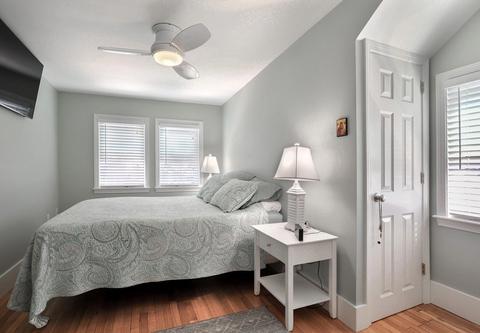 9 G St, Hull, MA 02045 photo 23