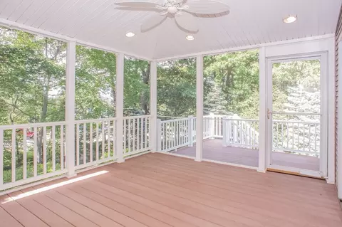 Exterior - 18 Boundary Stone Rd, Sutton, MA 01590 photo 7 of 7