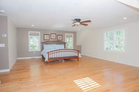 Bedroom - 18 Boundary Stone Rd, Sutton, MA 01590 photo 1 of 5