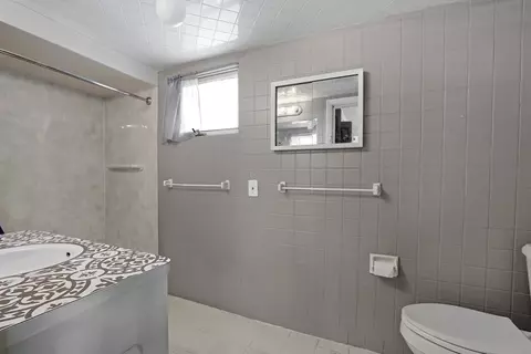 Bath - 10 Barnes St, Wareham, MA 02571 photo 2 of 2