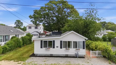 Other - 10 Barnes St, Wareham, MA 02571 photo 4 of 11