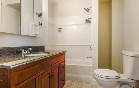 Bath - 833 Grinnell St, Fall River, MA 02721 photo 1 of 4