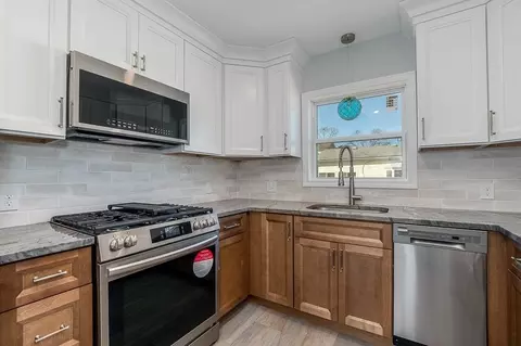 43 Shore Ave, Wareham, MA 02571 photo 3