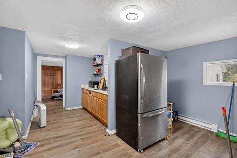 243 Central St, Springfield, MA 01105 photo 18