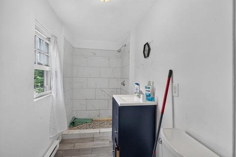 243 Central St, Springfield, MA 01105 photo 23