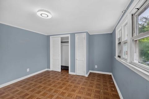 243 Central St, Springfield, MA 01105 photo 8