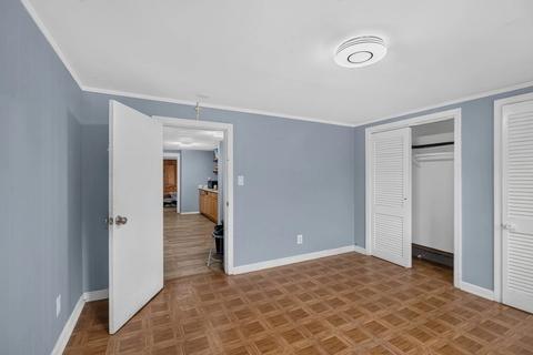 243 Central St, Springfield, MA 01105 photo 9