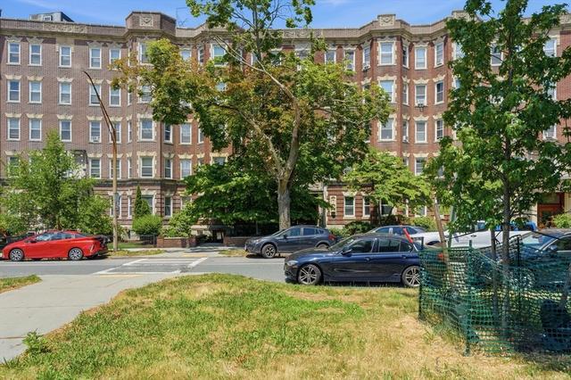 131 Park Dr #44, Boston, MA 02215