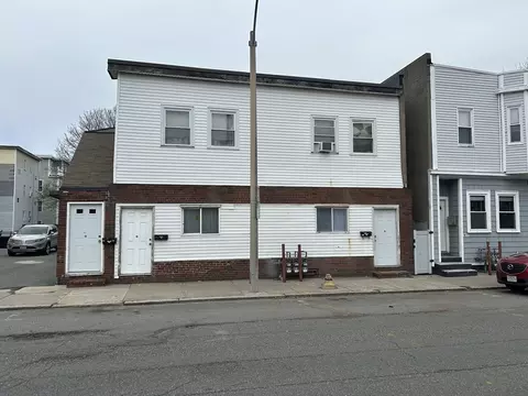 43-45 Cross St, Somerville, MA 02145