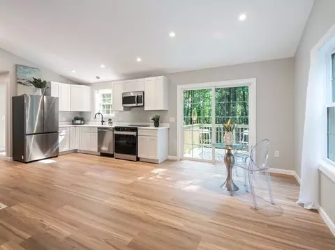87 Murray Rd, Ashburnham, MA 01430 photo 3