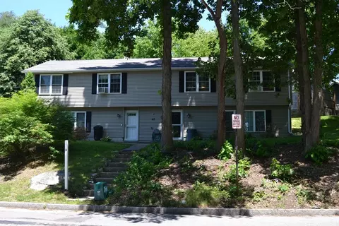 40 Brooks St, Worcester, MA 01606 photo 2