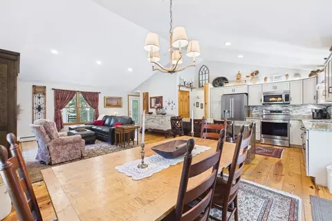 202 Silver St, Monson, MA 01057 photo 15