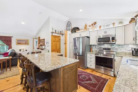 202 Silver St, Monson, MA 01057 photo 17