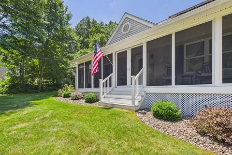 202 Silver St, Monson, MA 01057 photo 4