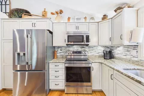 202 Silver St, Monson, MA 01057 photo 22