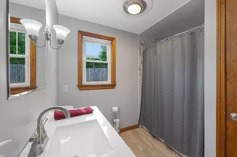 50 Emerson St, Springfield, MA 01118 photo 22