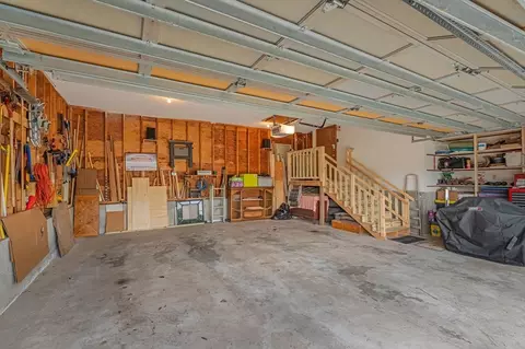 50 Emerson St, Springfield, MA 01118 photo 32