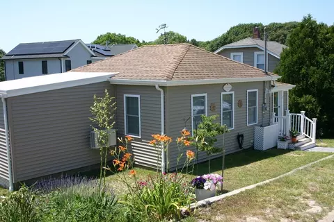 5 Upland Rd, Wareham, MA 02558 photo 3